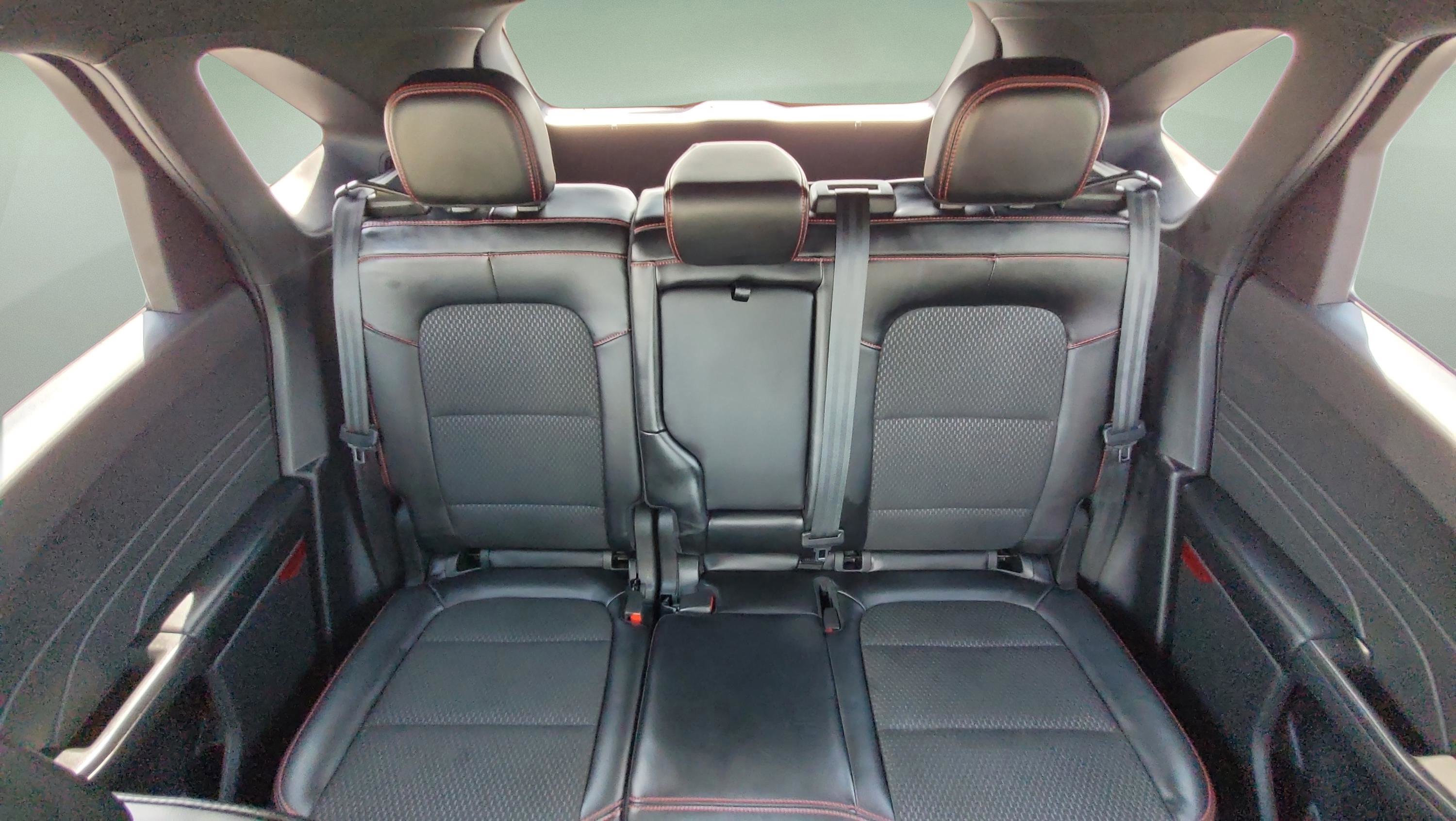Certified 2023 Ford Escape ST-Line w/ Tech Pack #1 FWD image 19
