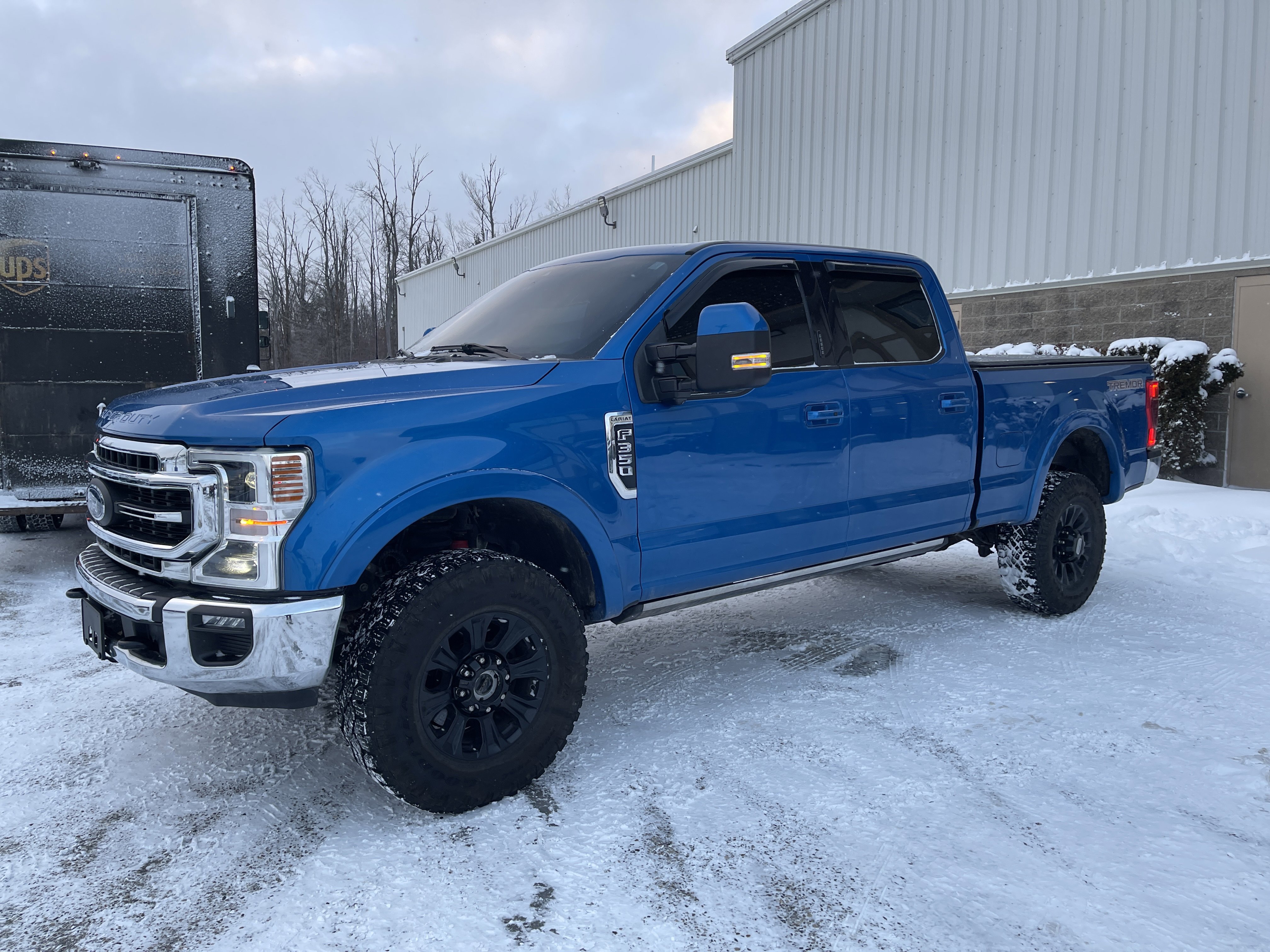 Certified 2020 Ford F350 Lariat w/ Tremor Off-Road Package image 8