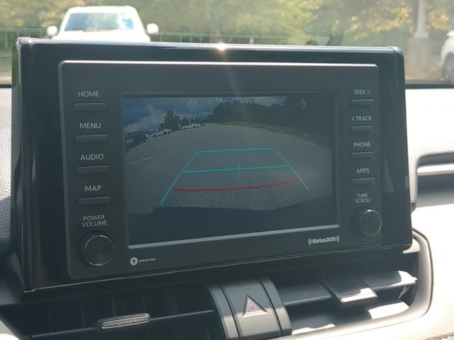 Used 2021 Toyota RAV4 XLE FWD image 20