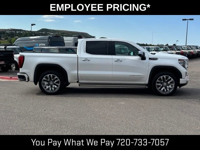 Used 2022 GMC Sierra 1500 Denali w/ Denali Reserve Package AWD/4WD image 7