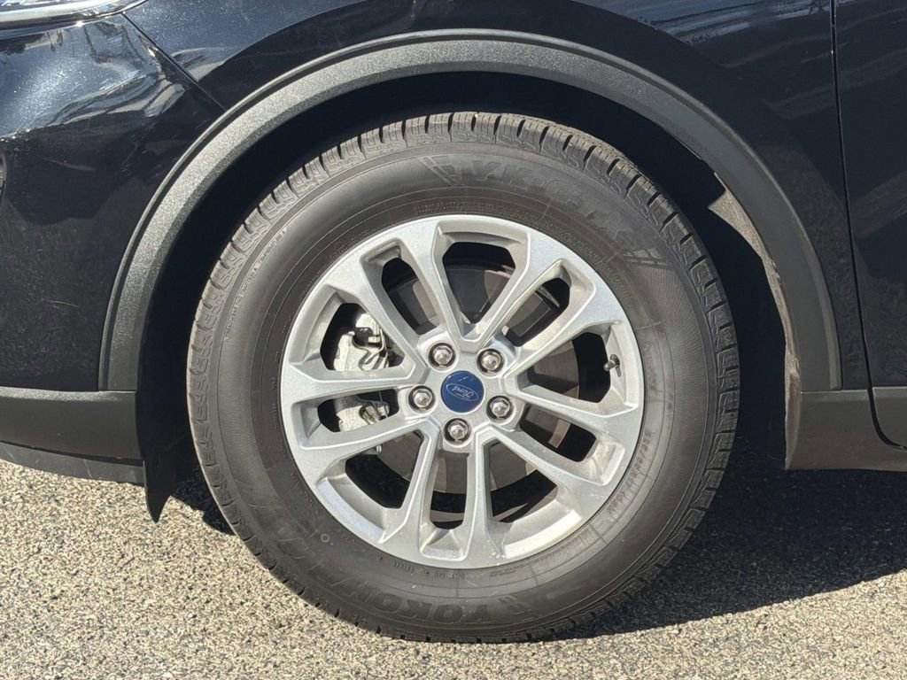 Certified 2022 Ford Escape SE image 26