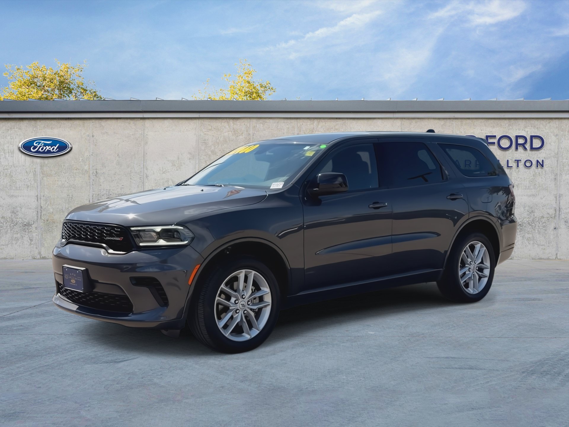 Used 2025 Dodge Durango GT AWD/4WD image 4