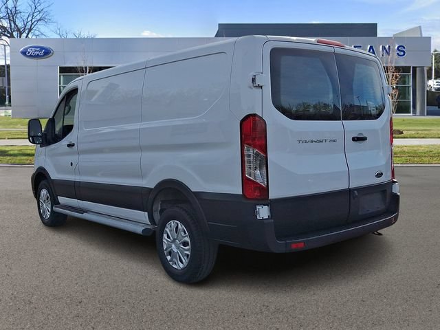 Certified 2024 Ford Transit 250 Low Roof w/ Exterior Upgrade Package RWD image 5