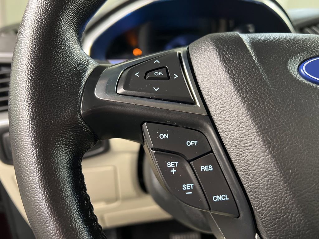 Certified 2019 Ford Edge Titanium w/ Cold Weather Package FWD image 17