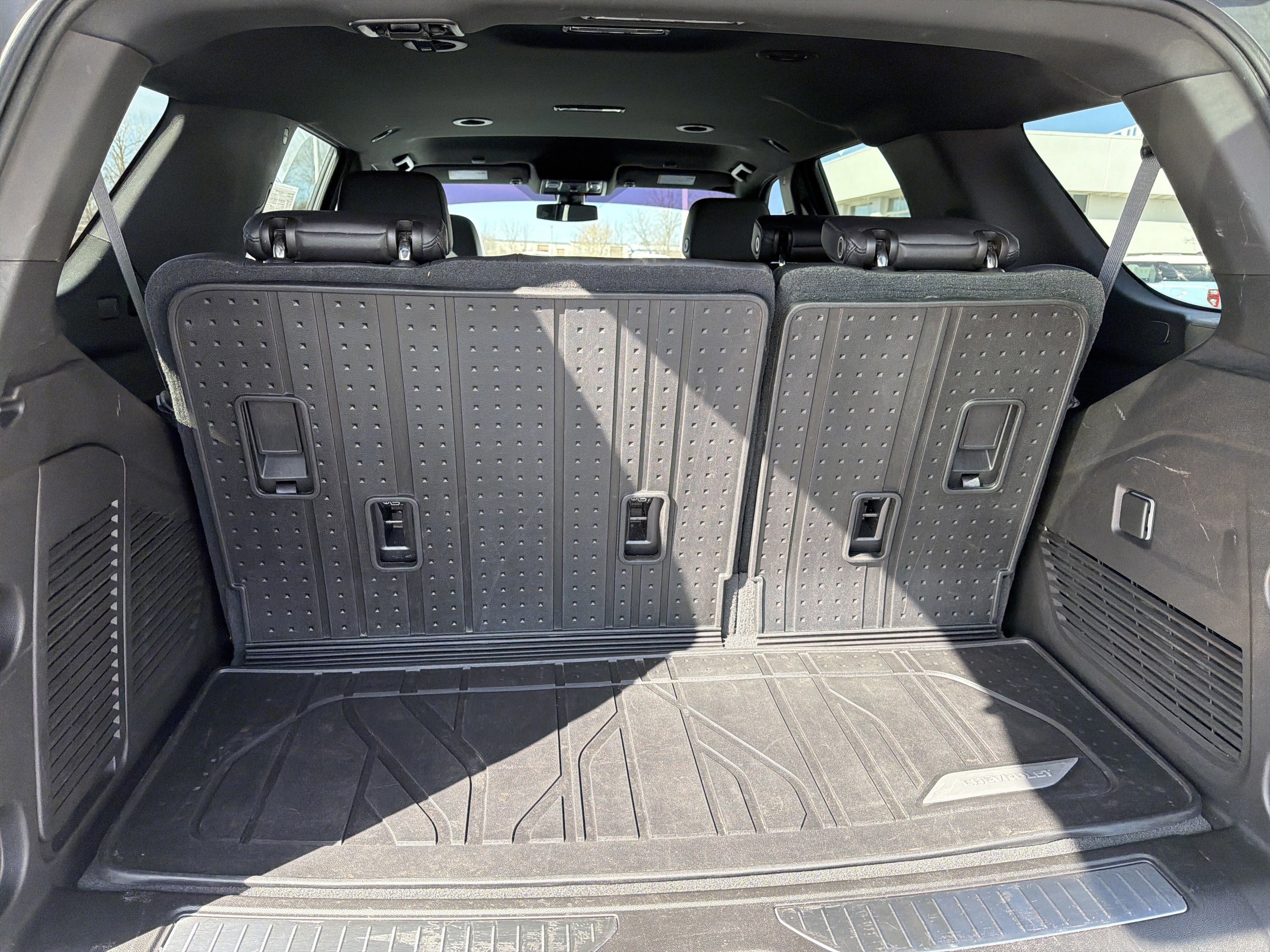 Used 2021 Chevrolet Tahoe Z71 image 23