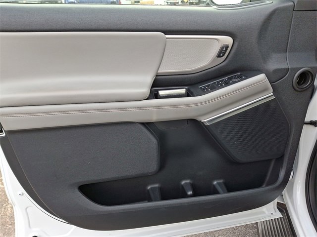 Certified 2025 Ford Expedition Max Active image 13