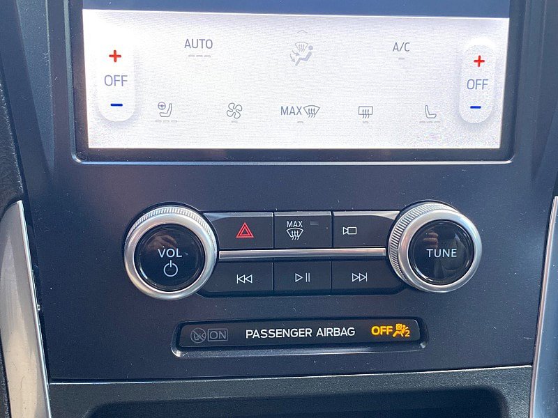 Certified 2023 Ford Edge Titanium AWD/4WD image 47