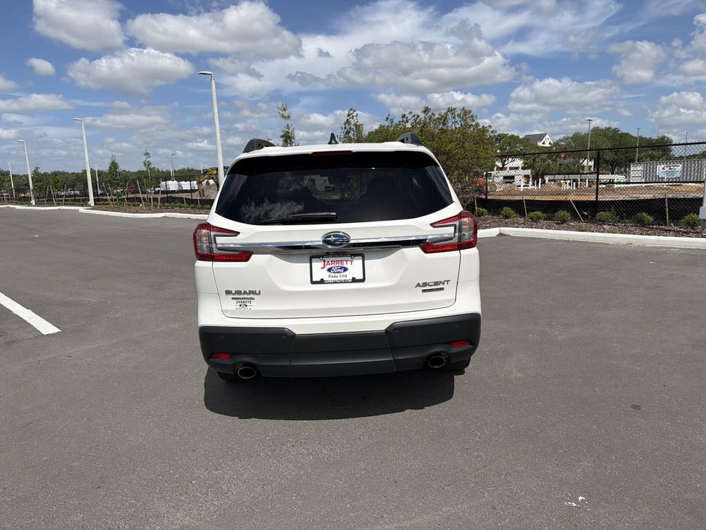 Used 2023 Subaru Ascent Limited w/ Technology Package image 5