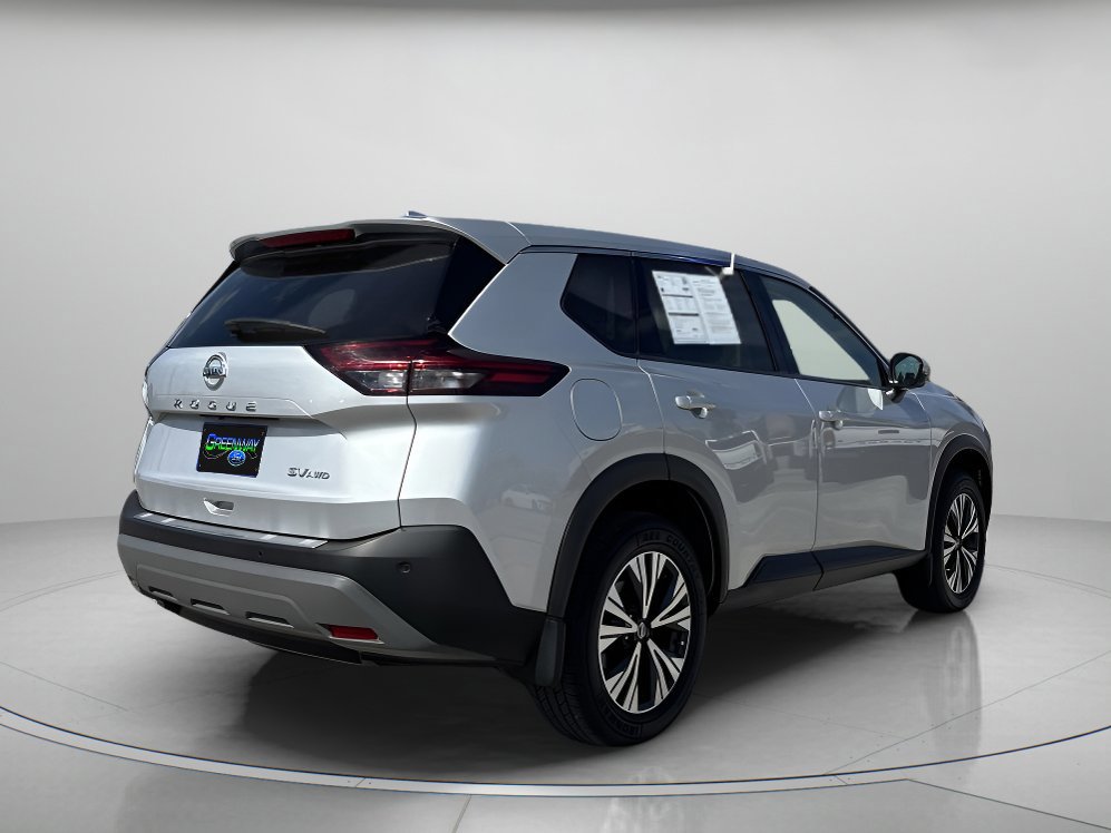 Used 2021 Nissan Rogue SV image 4