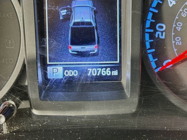 Used 2023 Toyota Tacoma SR image 12