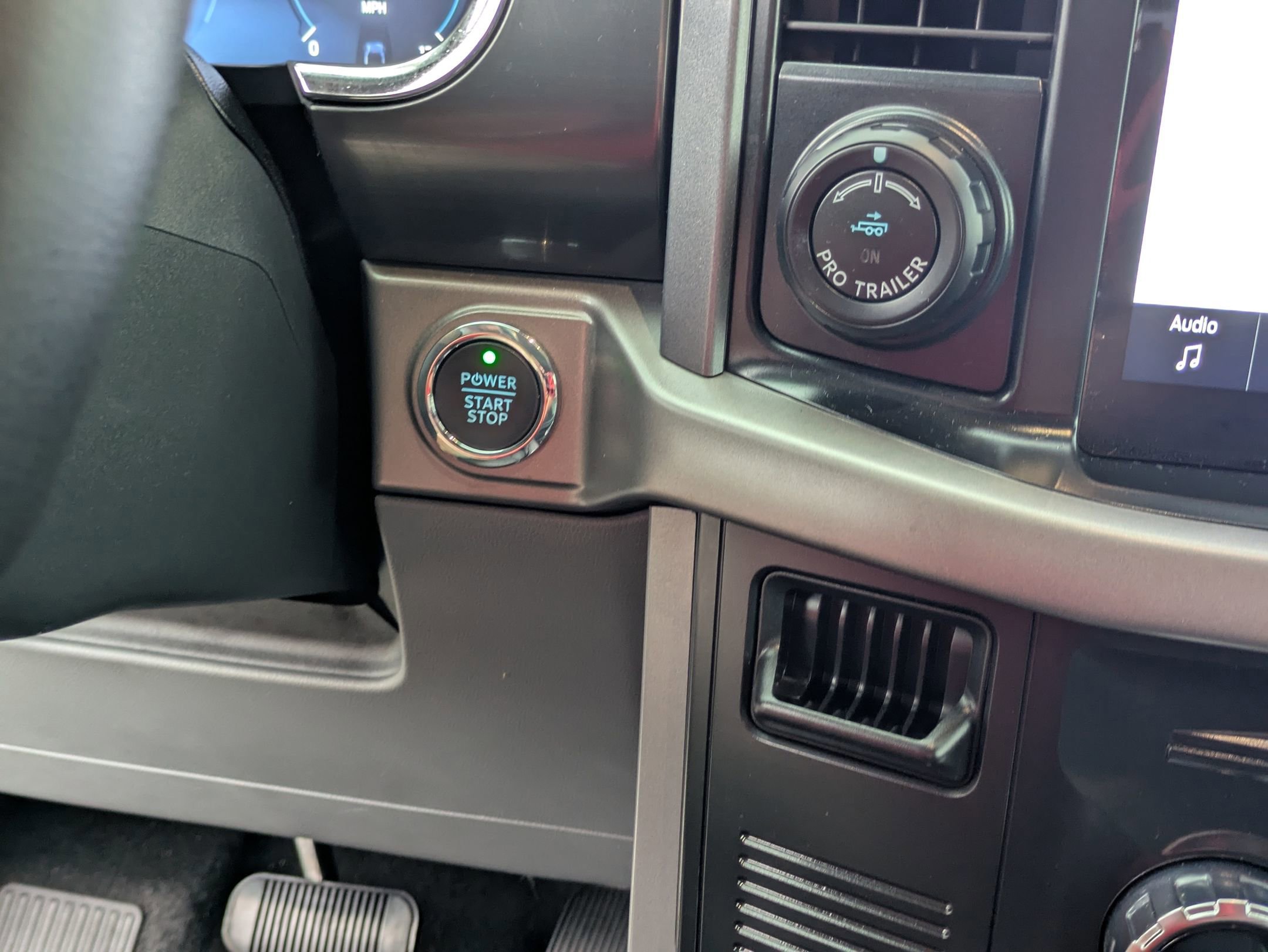 Certified 2024 Ford F150 Lightning XLT image 28