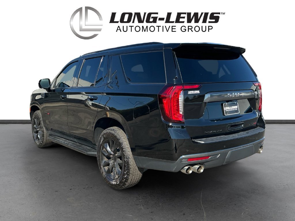 Used 2024 GMC Yukon AT4 w/ Technology Package AWD/4WD image 4