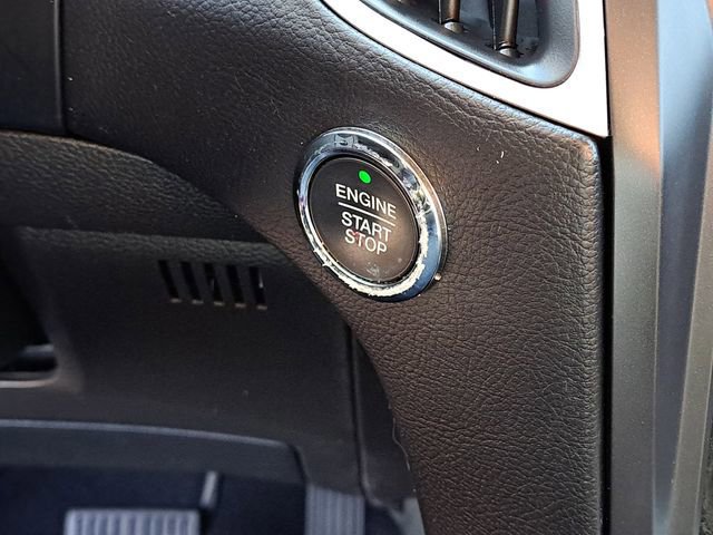 Certified 2024 Ford Edge SE w/ Black Appearance Package image 15