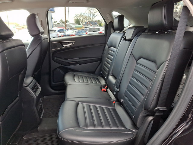 Certified 2023 Ford Edge SEL AWD/4WD image 11