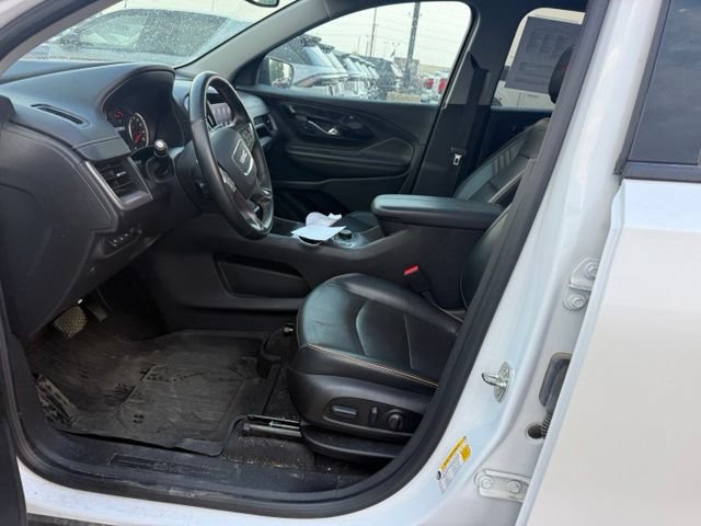 Used 2023 GMC Terrain AT4 w/ Tech Package AWD/4WD image 2