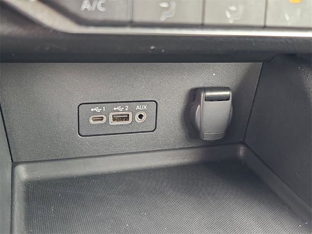 Used 2023 Nissan Sentra SV image 24