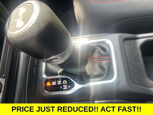 Used 2023 Jeep Wrangler Unlimited Rubicon w/ LED Lighting Group AWD/4WD image 30