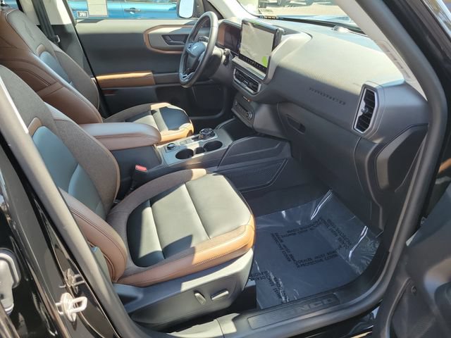 Certified 2025 Ford Bronco Sport Outer Banks w/ Outer Banks Tech Package+ AWD/4WD image 16