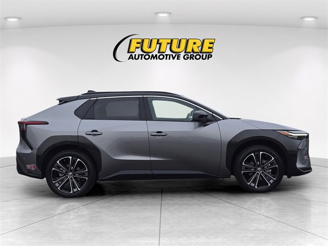 Used 2024 Toyota bZ4X Limited image 6