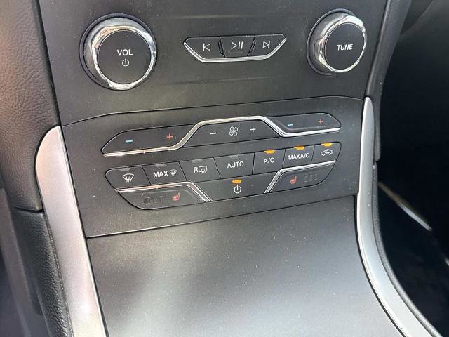 Certified 2019 Ford Edge SEL w/ Equipment Group 201A FWD image 25