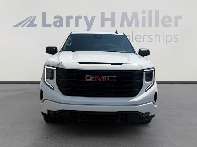 Used 2024 GMC Sierra 1500 Elevation AWD/4WD image 8