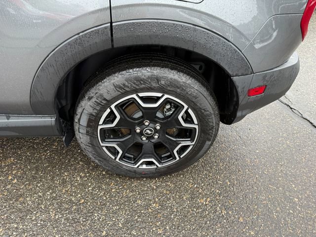 Certified 2025 Ford Bronco Sport Outer Banks w/ Outer Banks Tech Package+ AWD/4WD image 31