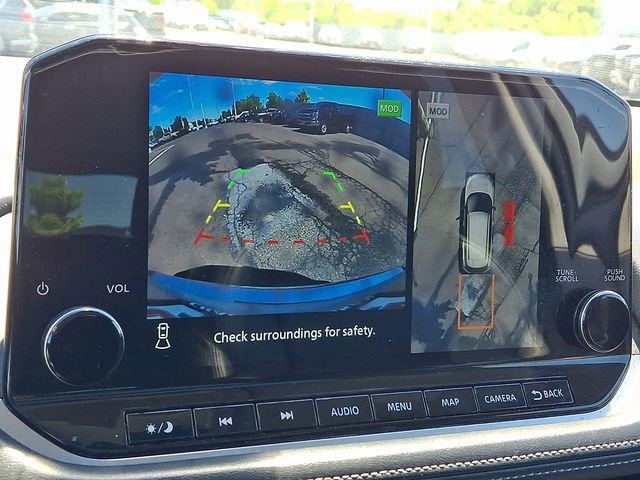 Used 2023 Nissan Rogue Platinum w/ Platinum Premium Package AWD/4WD image 16