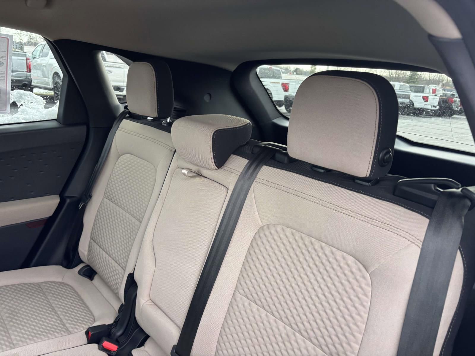 Certified 2020 Ford Escape SE image 28