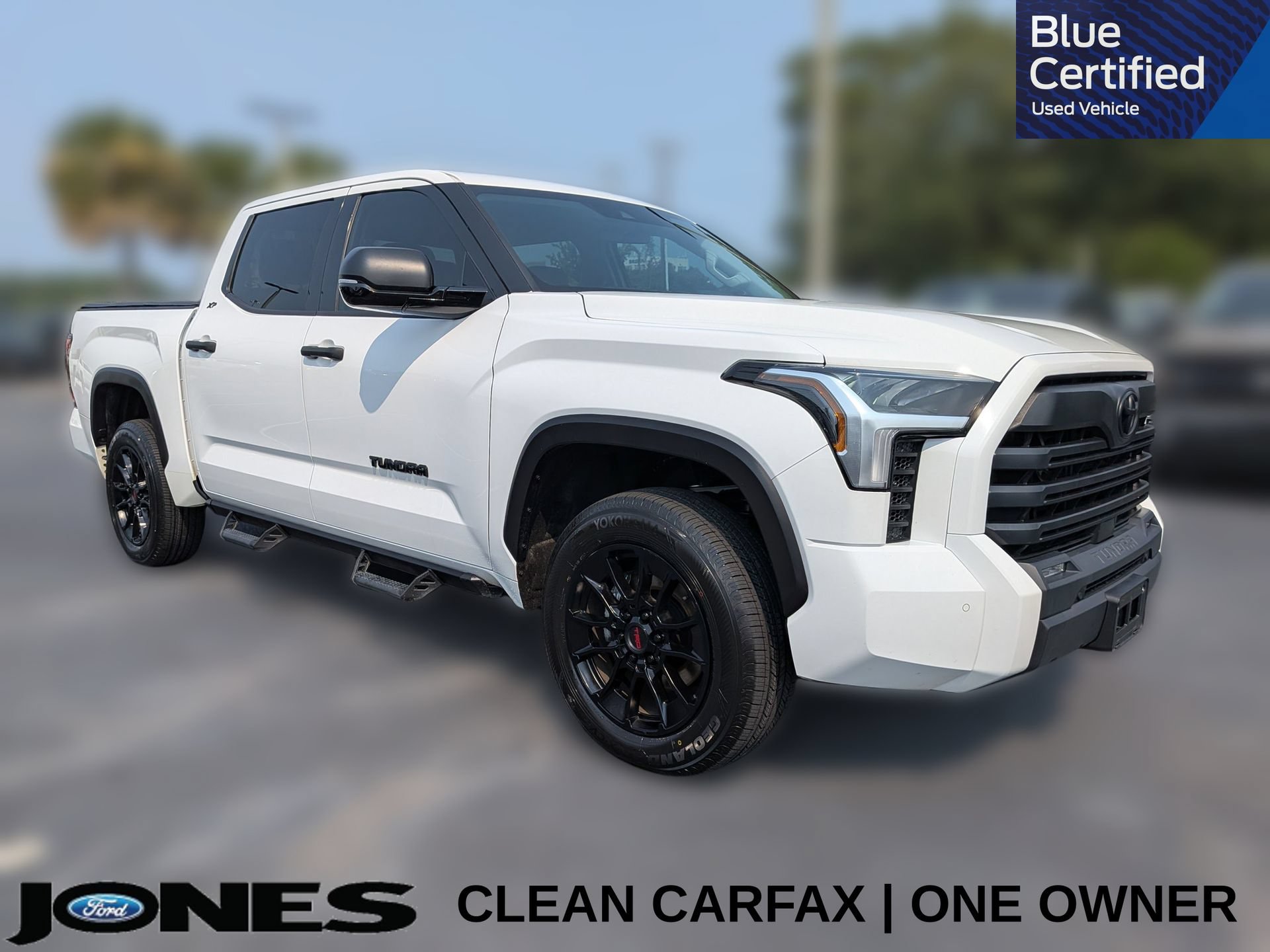 Used 2023 Toyota Tundra SR5 w/ SR5 Convenience Package AWD/4WD image 1