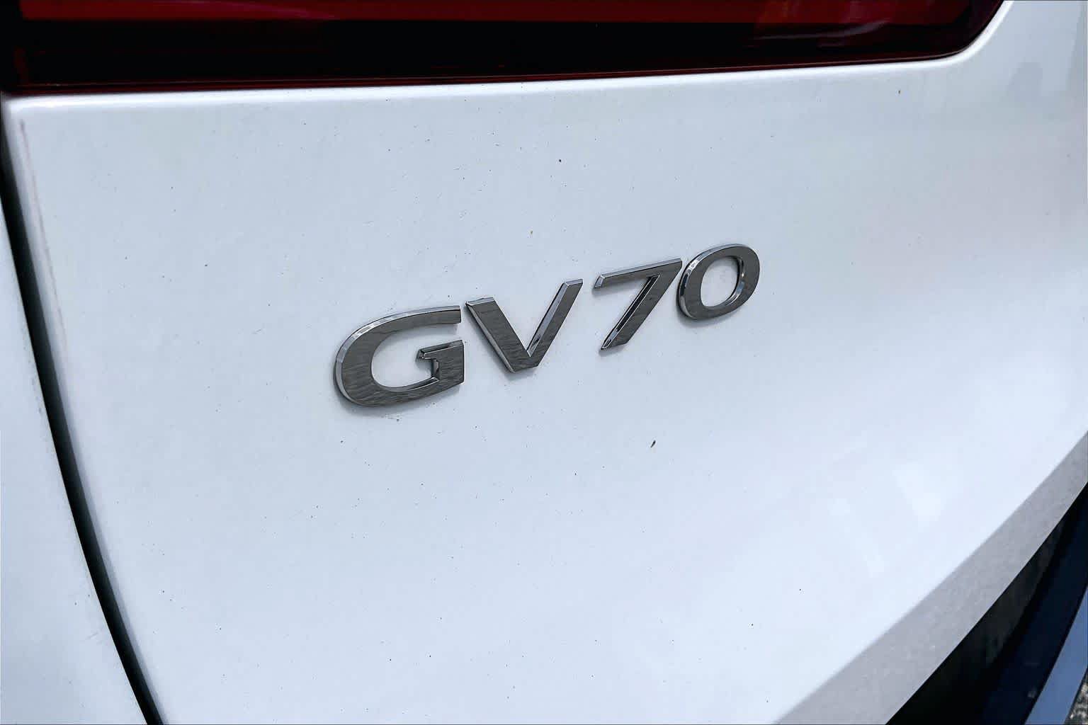 Used 2025 Genesis GV70 2.5T AWD/4WD image 10