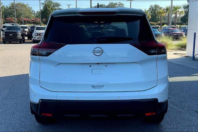 Used 2026 Nissan Rogue S FWD image 5