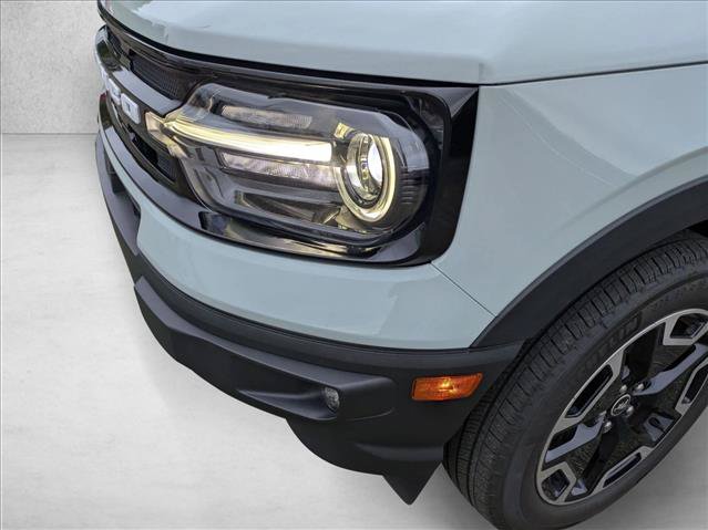 Certified 2024 Ford Bronco Sport Outer Banks w/ Tech Package AWD/4WD image 9