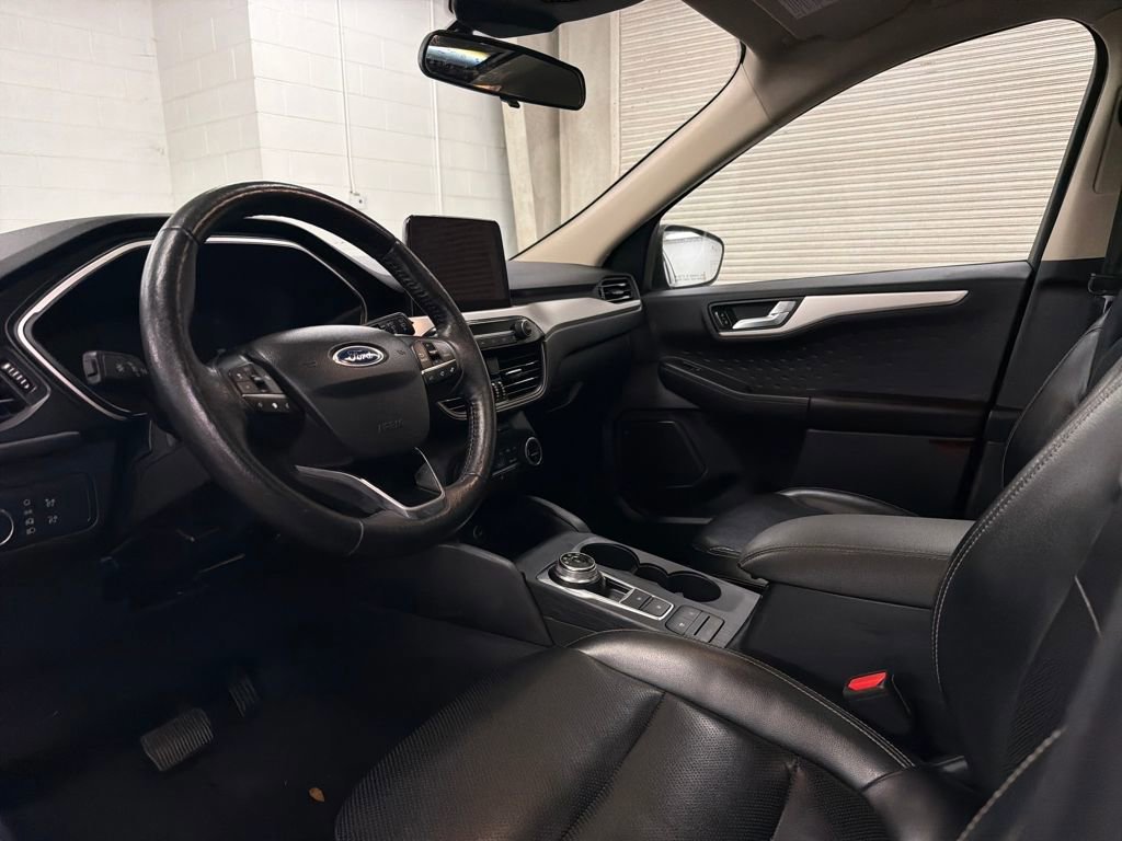 Certified 2020 Ford Escape SEL image 11