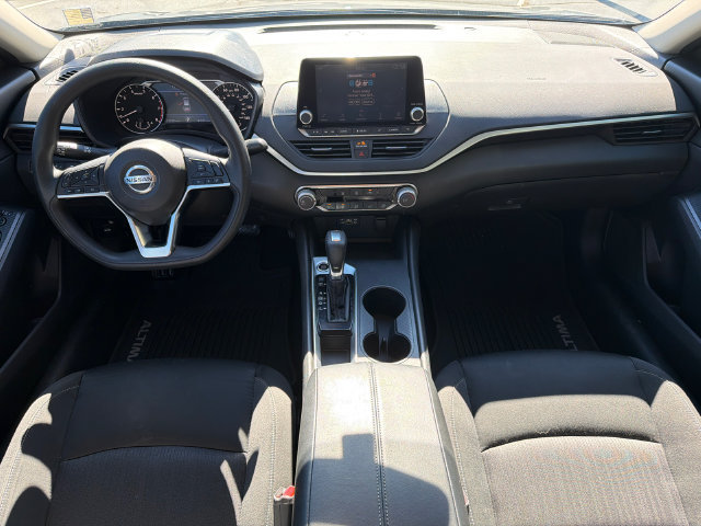 Used 2020 Nissan Altima 2.5 S FWD image 23