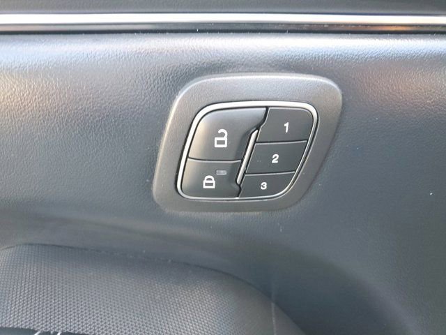 Certified 2021 Ford Mustang Mach-E Premium image 18