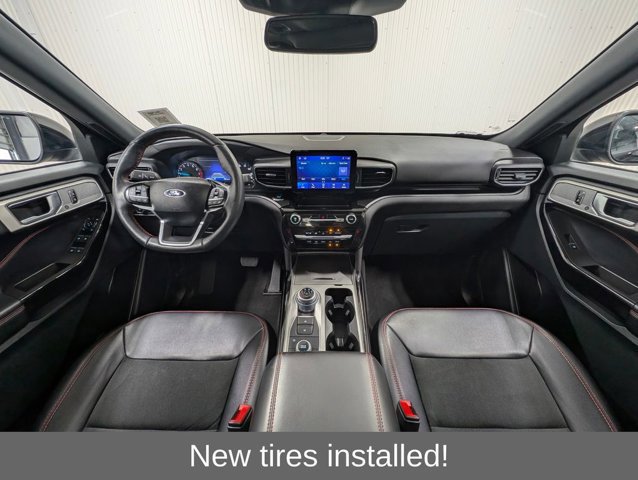 Certified 2024 Ford Explorer ST-Line w/ Class IV Trailer Tow Package image 6