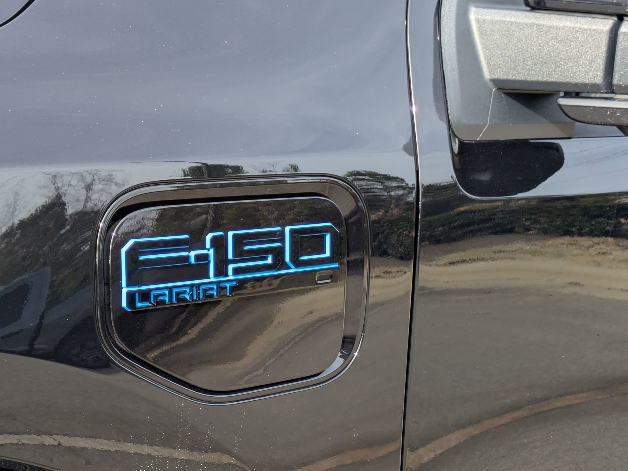 Certified 2025 Ford F150 Lightning Lariat image 14