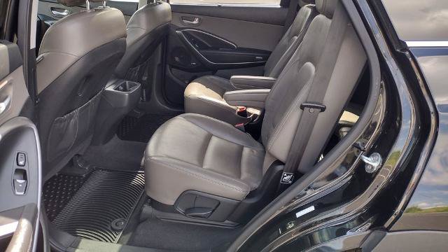 Used 2017 Hyundai Santa Fe Limited AWD/4WD image 22