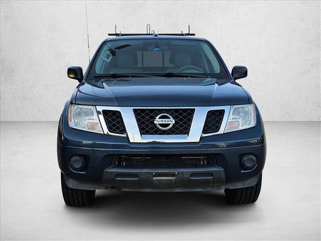 Used 2017 Nissan Frontier SV AWD/4WD image 2