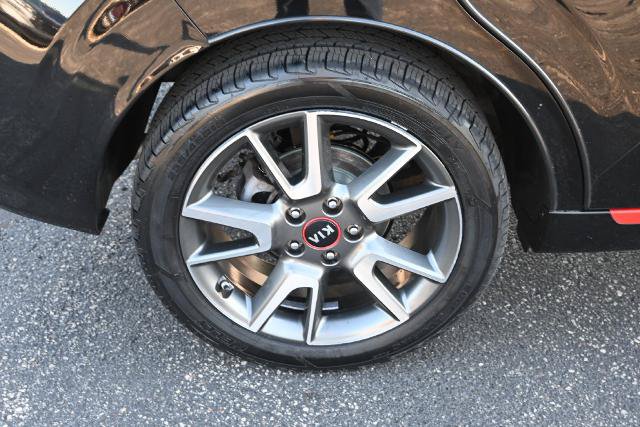 Used 2020 Kia Soul GT-Line FWD image 15