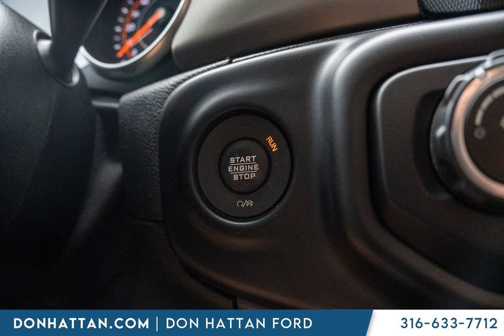Used 2020 Jeep Wrangler Sport AWD/4WD image 14