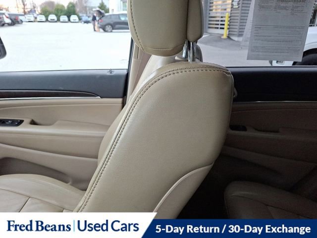 Used 2018 Jeep Grand Cherokee Limited image 19