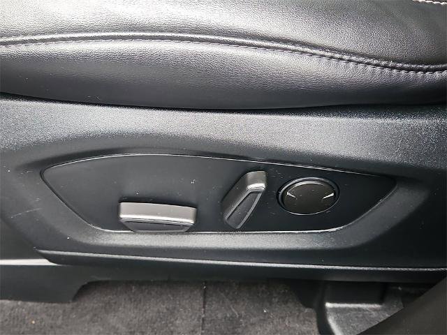 Certified 2022 Ford Explorer XLT w/ Equipment Group 202A image 20