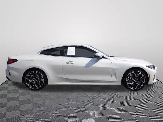 Used 2025 BMW 430i xDrive Coupe w/ Premium Package AWD/4WD image 4