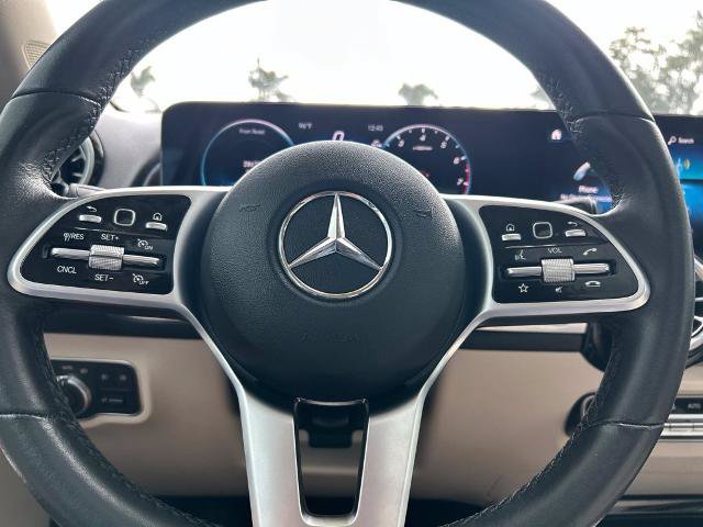 Used 2023 Mercedes-Benz GLB 250 image 24