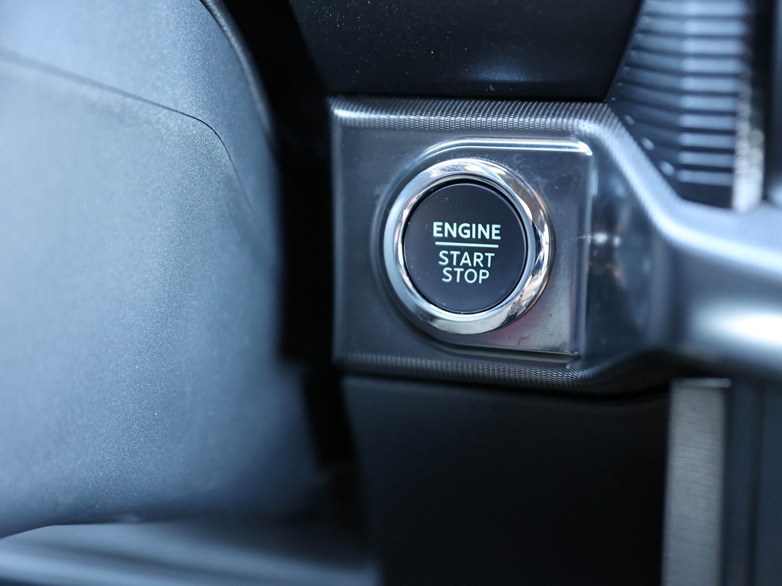 Certified 2024 Ford F150 Platinum w/ Equipment Group 702A High image 37