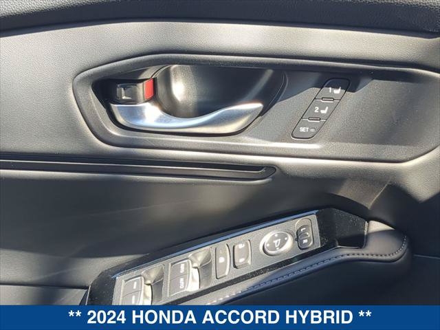 Used 2024 Honda Accord Touring image 11