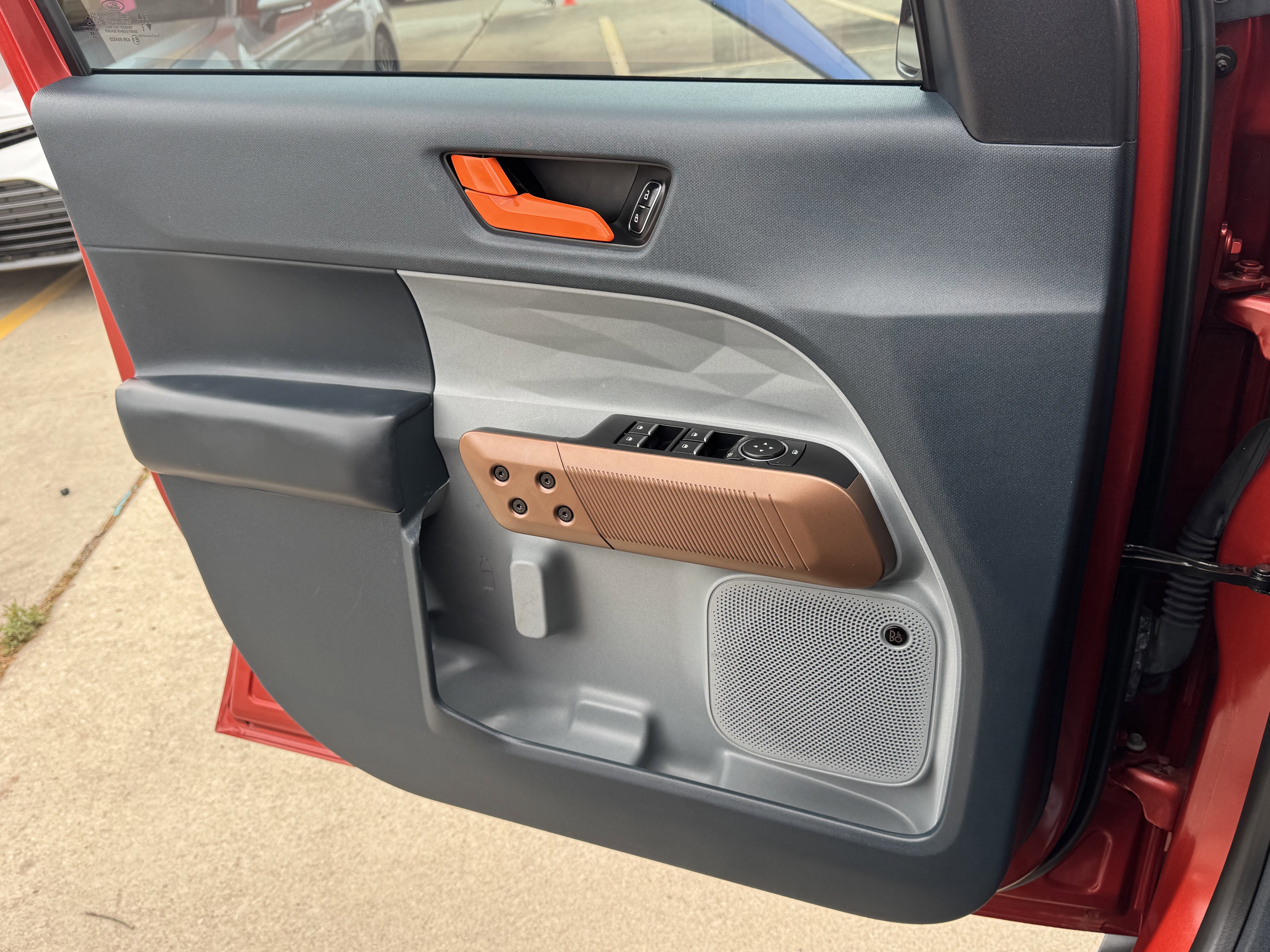 Certified 2022 Ford Maverick Lariat w/ Lariat Luxury Package image 27