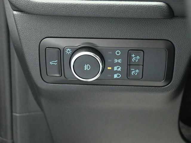 Certified 2025 Ford Escape Platinum AWD/4WD image 27