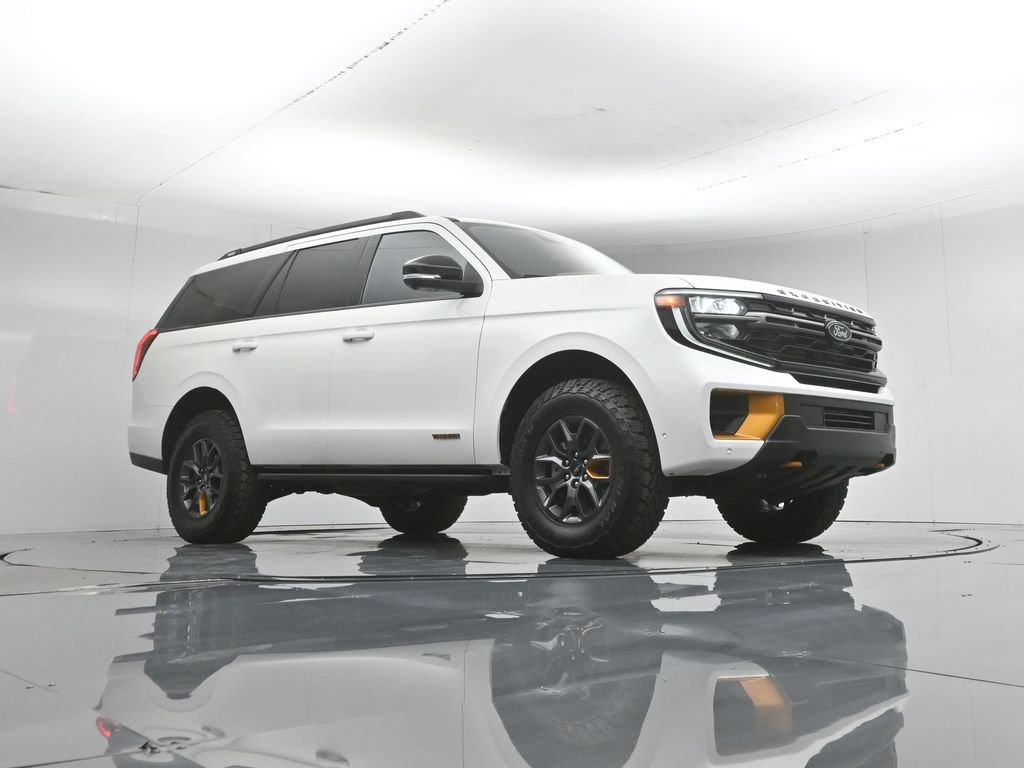 Certified 2025 Ford Expedition Tremor AWD/4WD image 4